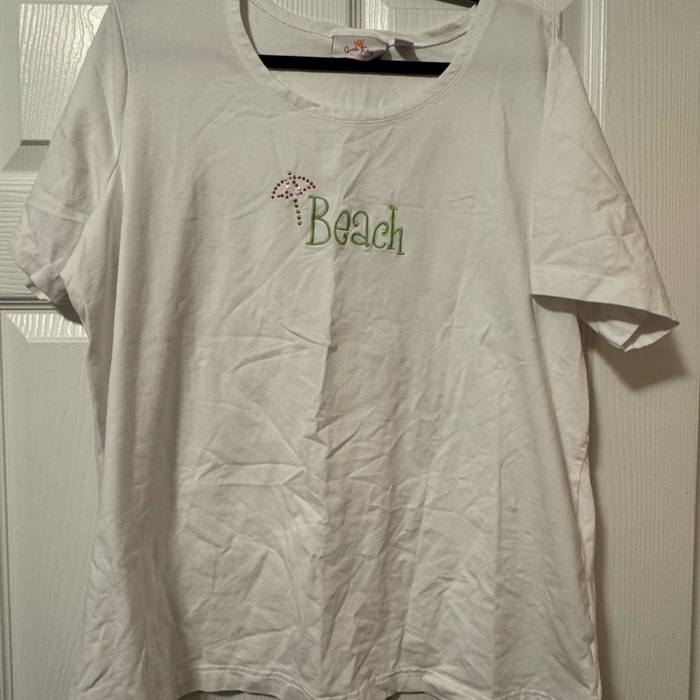 Quacker Factory White Top with Embroidery